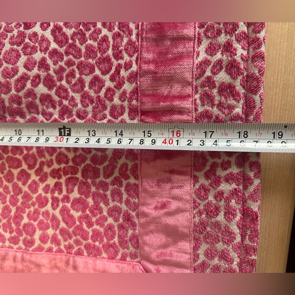 A pair of Pink Leopard Print Throw Pillows Covers - Picture 3 of 6